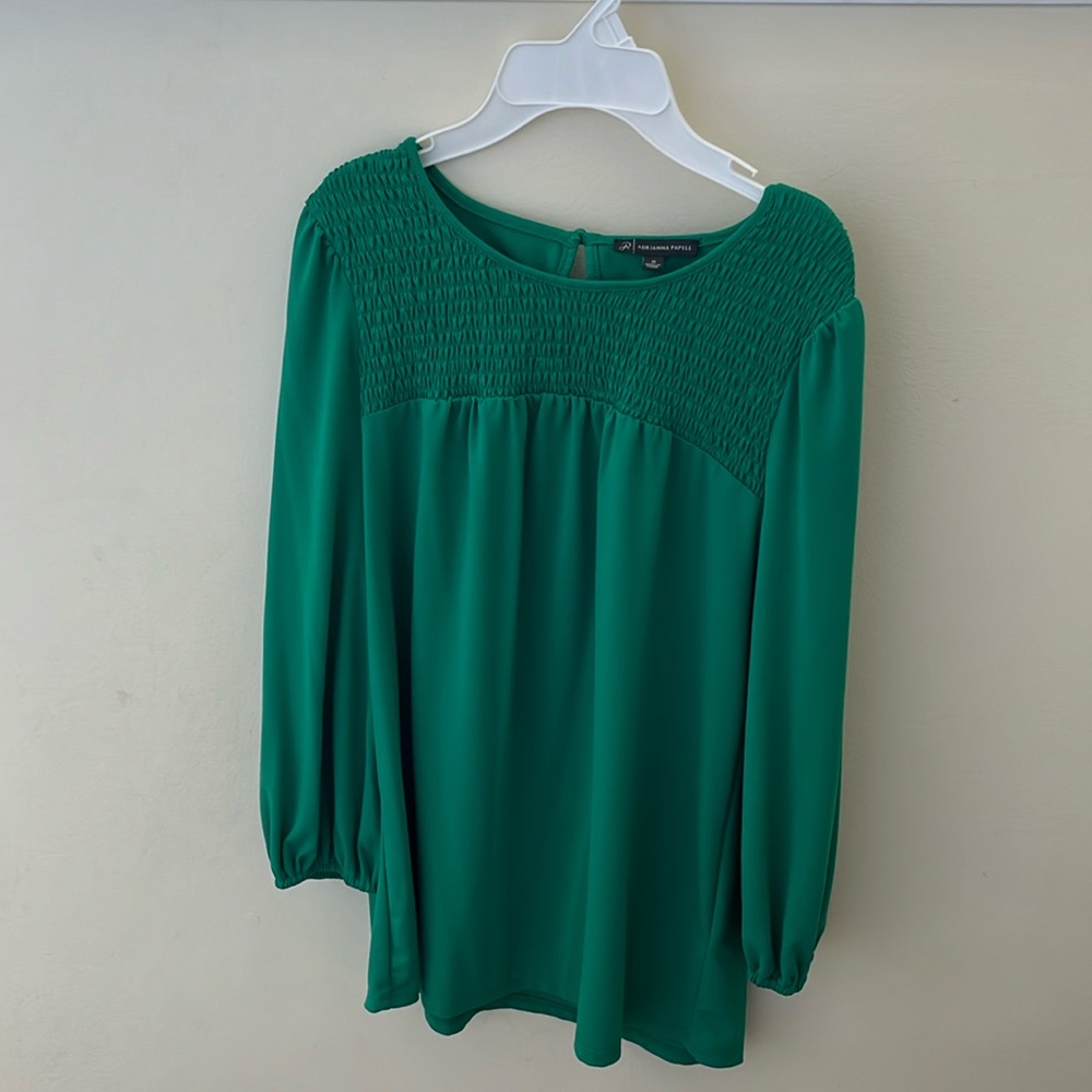 Adrianna Papell Size M blouse